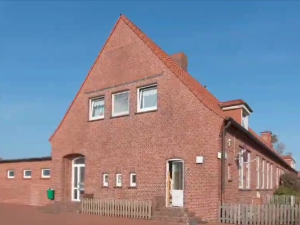 Unsere Schule innen und außen